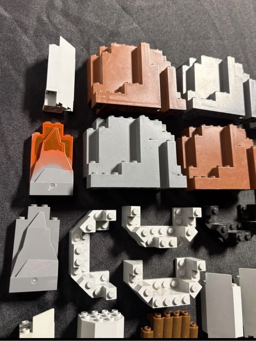 LEGO 39 pcs Burp LURP Castle Rock Walls Panels Gates Doors Lot